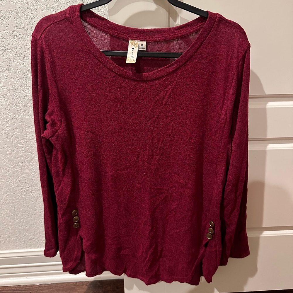 Women’s Long Sleeve Top